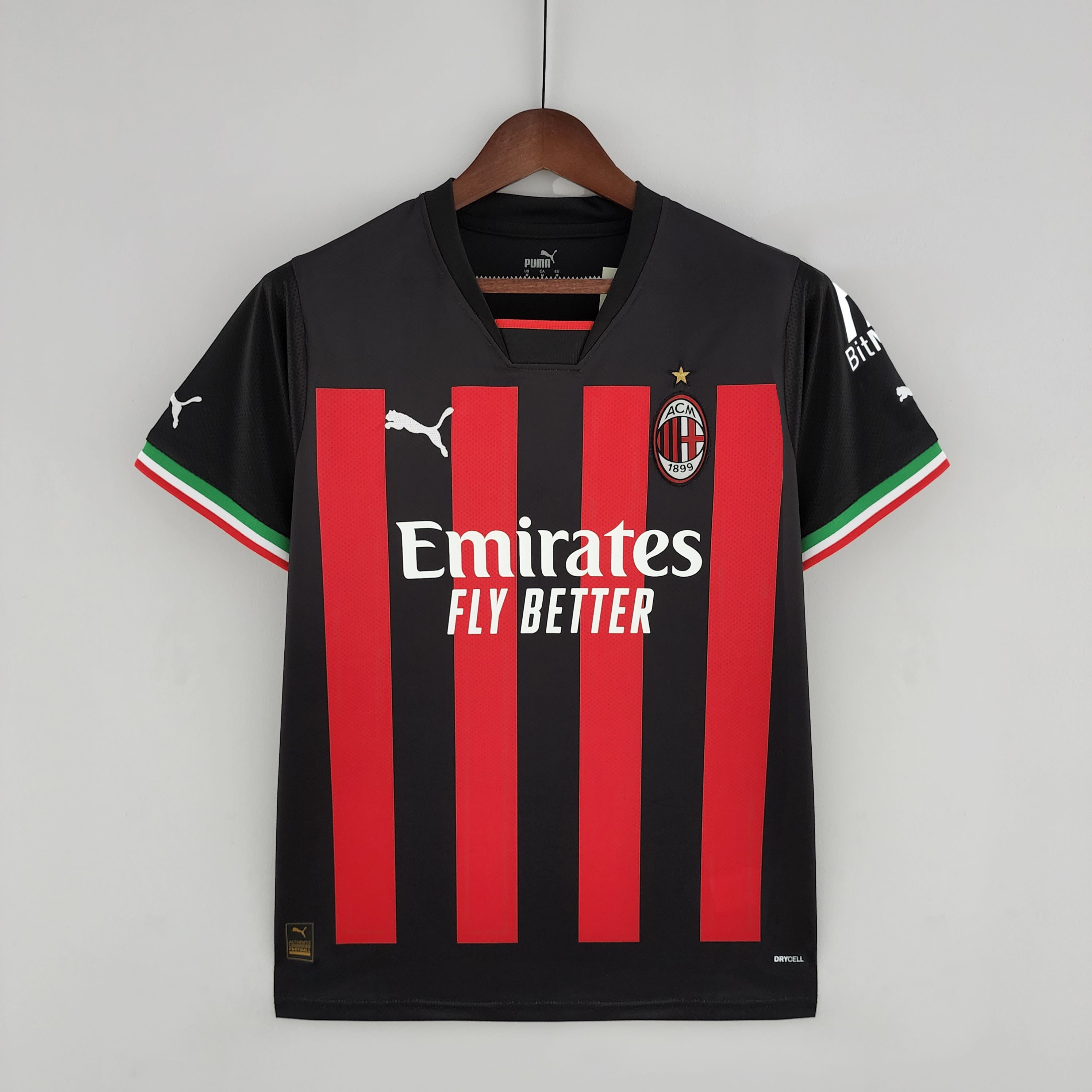 Milan Jerseys – Football Republic